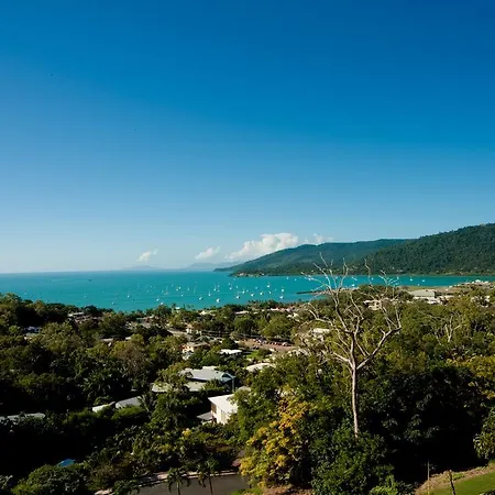 Sea Star Apartments Airlie Beach Exterior photo