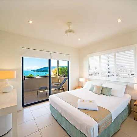 Sea Star Apartments Airlie Beach Exterior photo